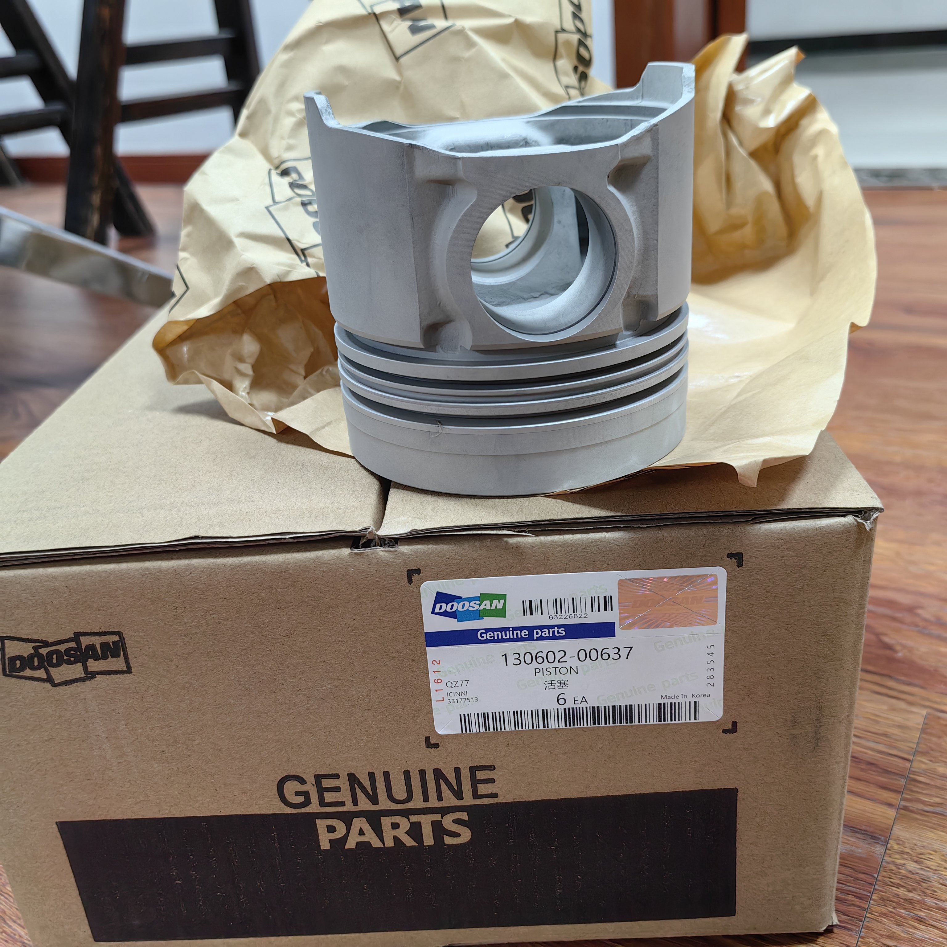 Daewoo Bus Truck Excavator Part DB58 DB58T Engine 13060200637 65025010280 130602-00637 65.02501-0280 Piston for Doosan