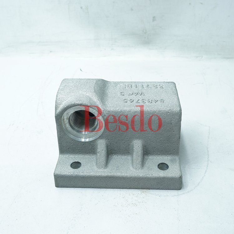 Tractor Engine Spares Parts QST30 5483766 5483765 Fuel Filter Head 5483766 5483765