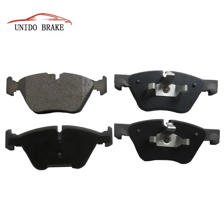 Auto Car Spare Parts Manufacturer Price Ceramic Disc Front Brake Pads 04465-0K330 for Toyota Corolla