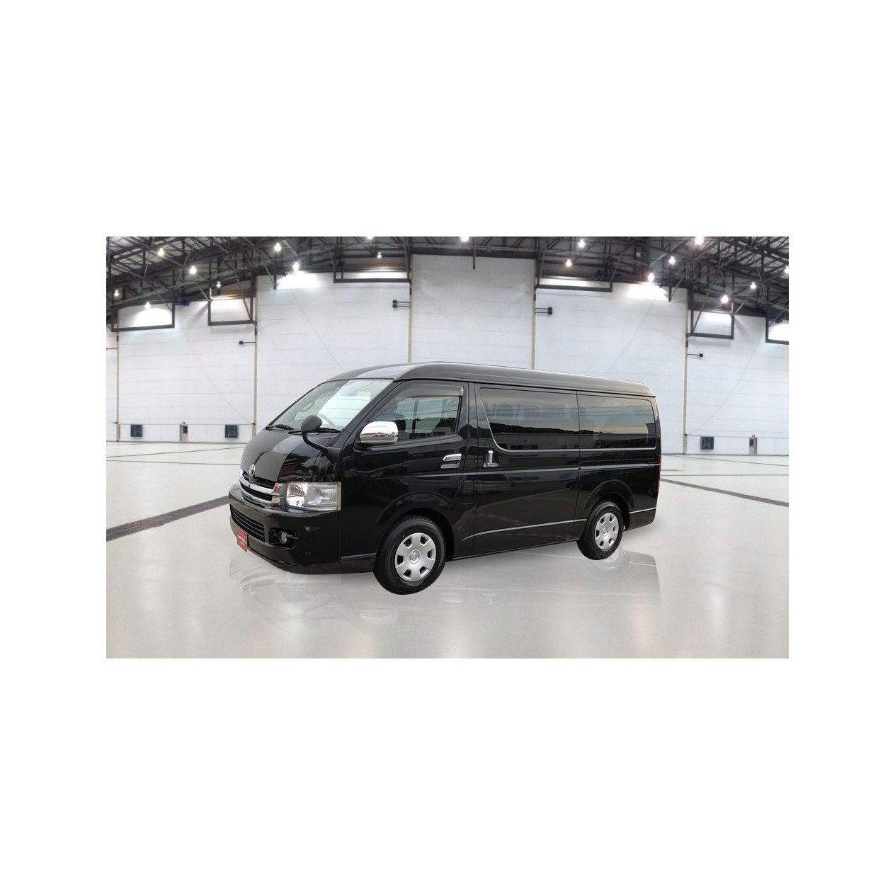 Second Hand To yo ta Hiace 20 Seats Used Passenger Bus Diesel Engine Mini Coach Bus for sale