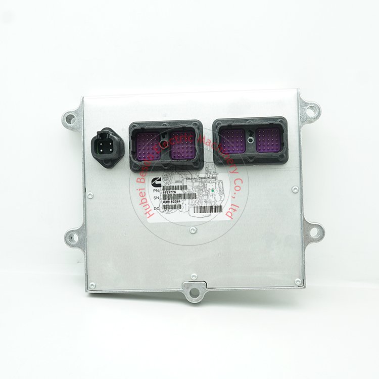 SAA4D107E-2 600-467-2300 Engine Parts ECM ECU Electronic Control Module for D39 Bulldozer 600-467-2300