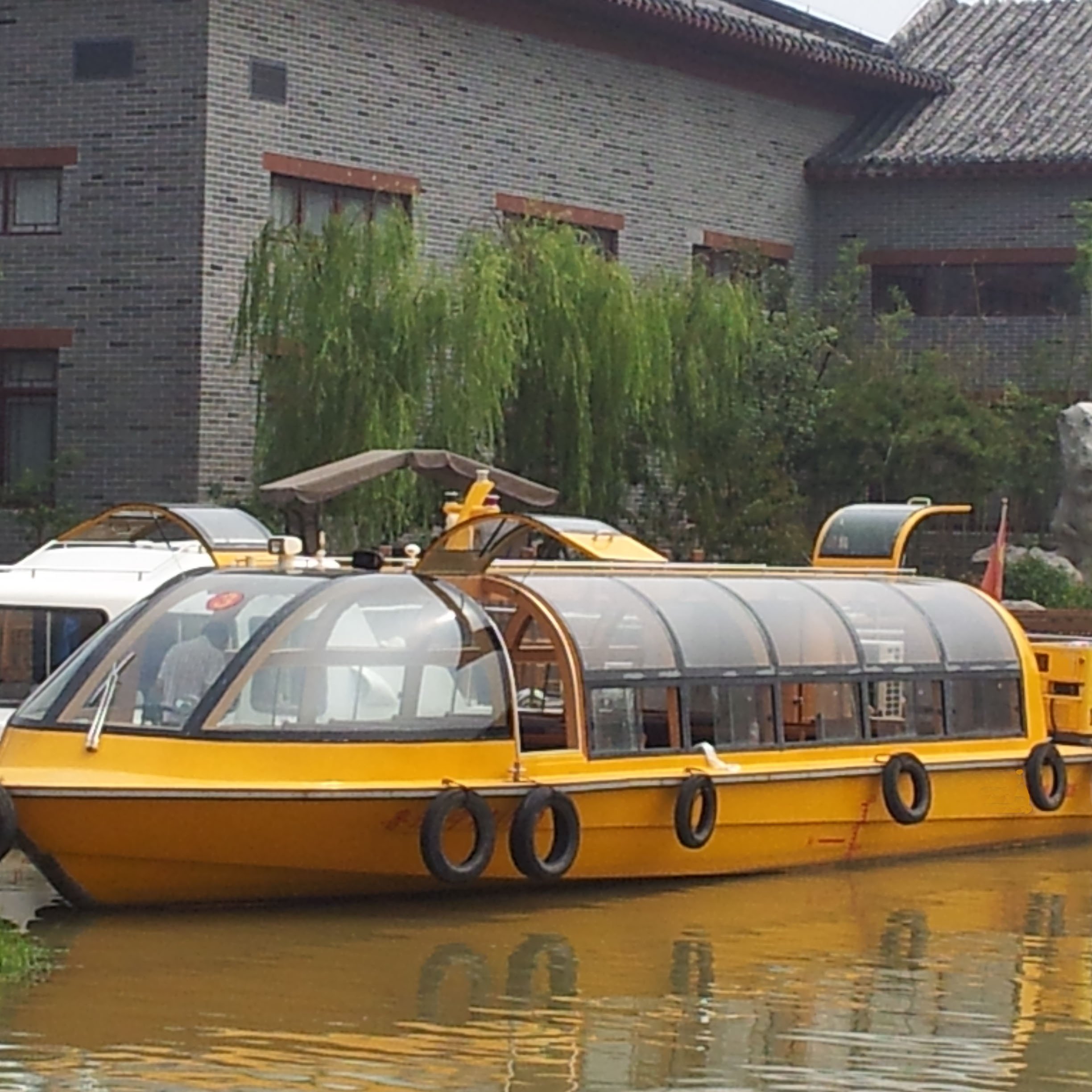 Sightseeing Ferry Boat 9.68M-12.8M Passenger Boat Water Bus