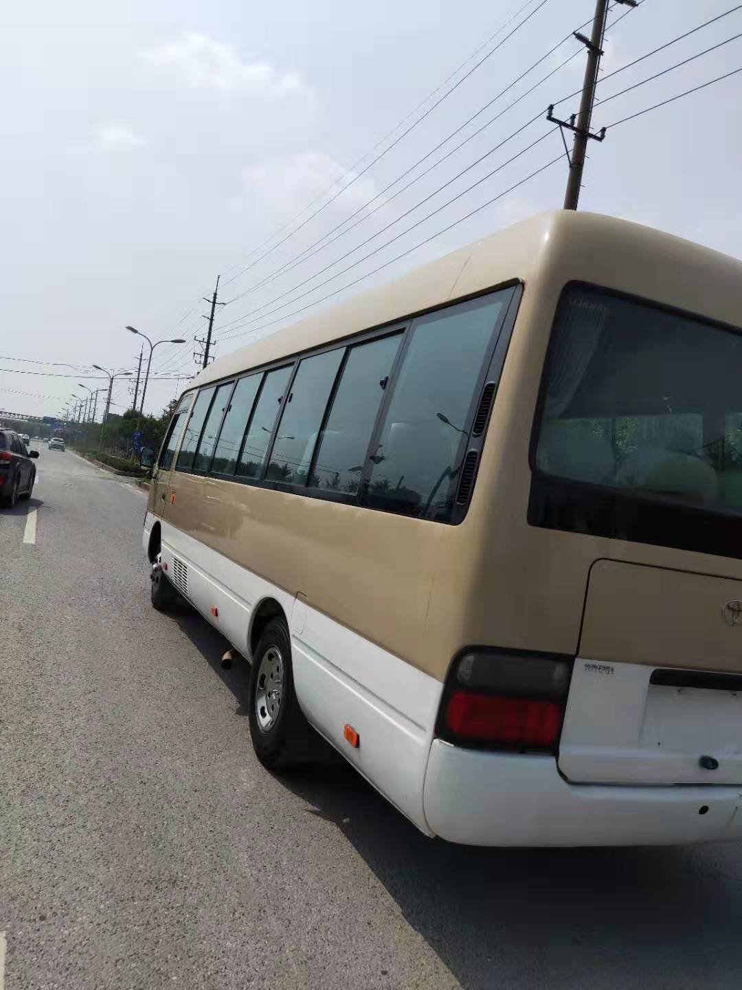 Used toyota coaster coach Bus with 30 Seats for Sale , Second Hand toyota City Bus diesel Engine , Used 30 Passenger Seat Bus