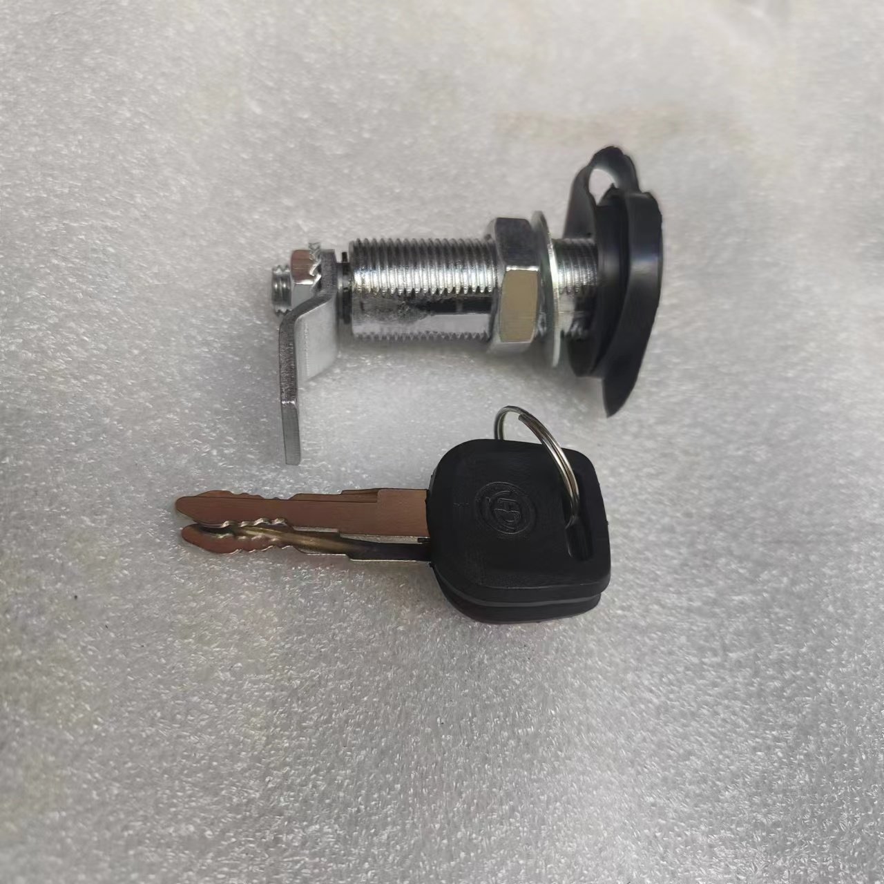 Universal New School Bus Auto Spare Parts Plastic Front & Rear Driver Door Lock for Interior Use