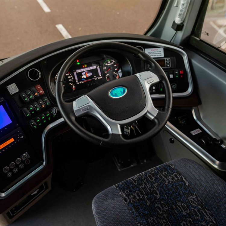 New Brand Factory Price Electric Tour coach Bus Autobus 12m 60 Seats Pure Electric Automatic coach Bus with Good Price
