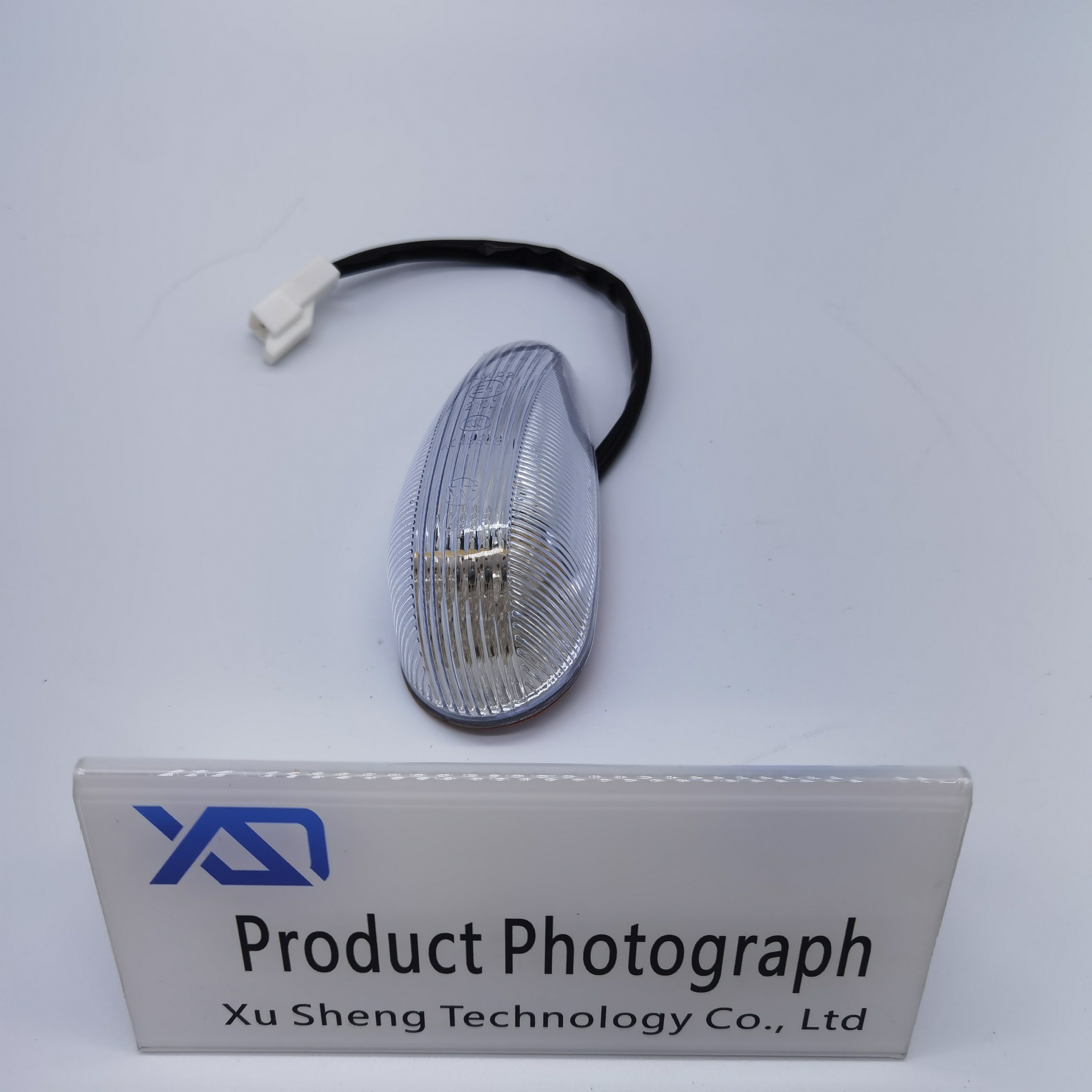 Brand-new High-quality Lighting Device for Kinlong Yutong Bus: Corridor Lamp and Height Lamp White WZ985.
