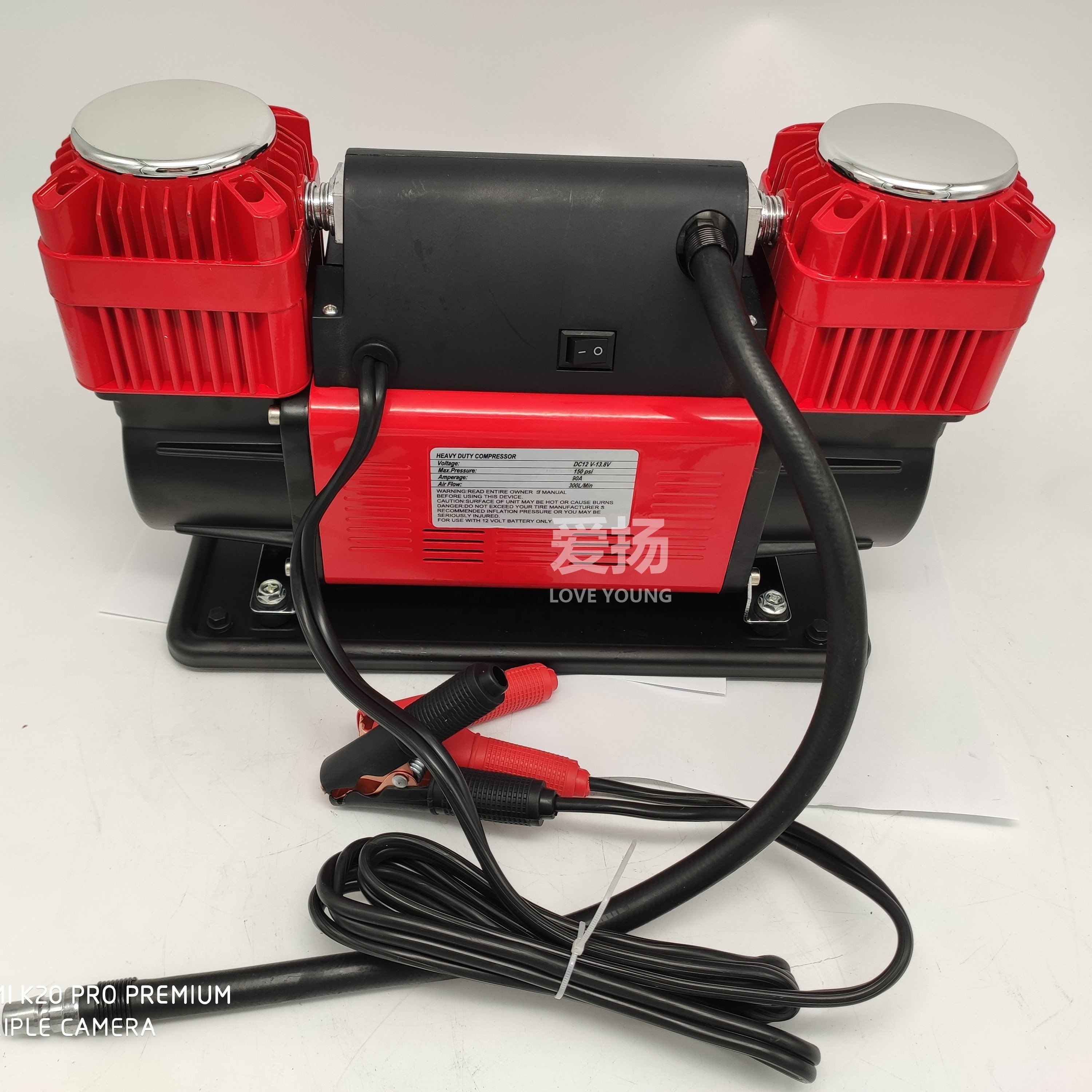 High Flow Mini Portable 2 Cylinders Inflator Air Pump Connectors 150psi Tire Air Compressor for Car with Europe Color Box 12V