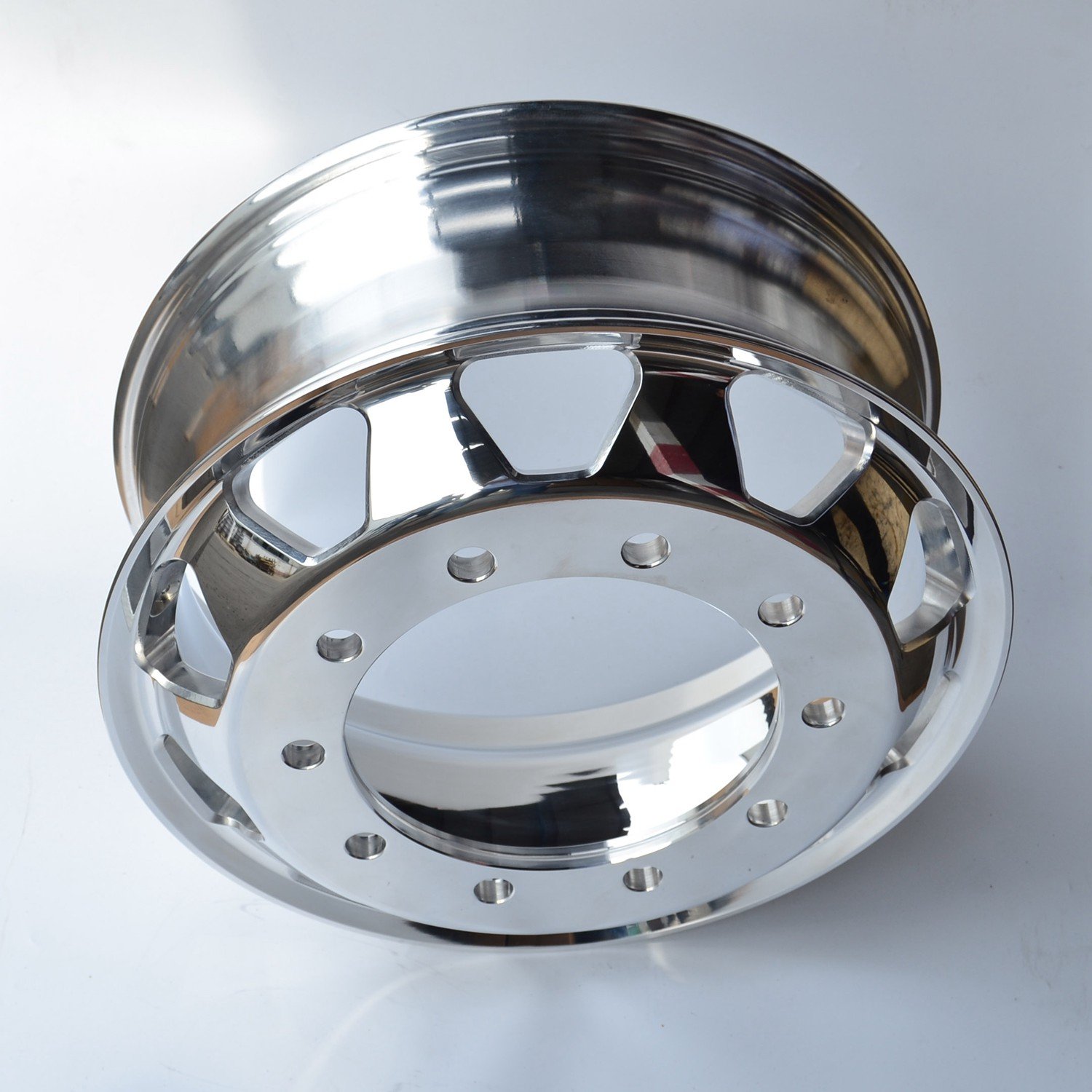 22.5x8.25 Forged Aluminum Polished Truck Wheel Custom Design 22.5 Forged Truck Rims