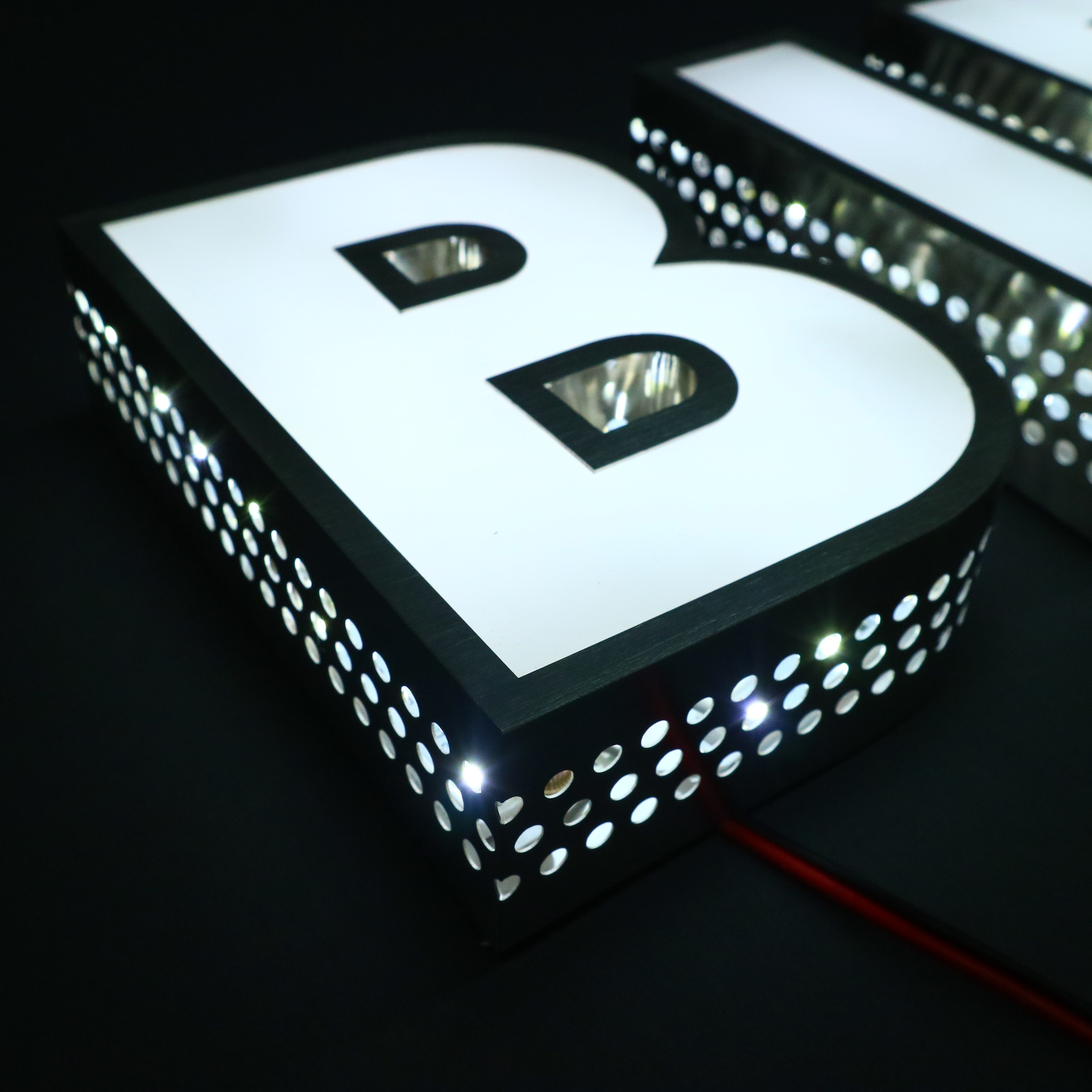 Custom Signboard Maker Outdoor Restaurant Hotel Business Shop 3d Led Storefront Grow Signboard Sign Board for Shop