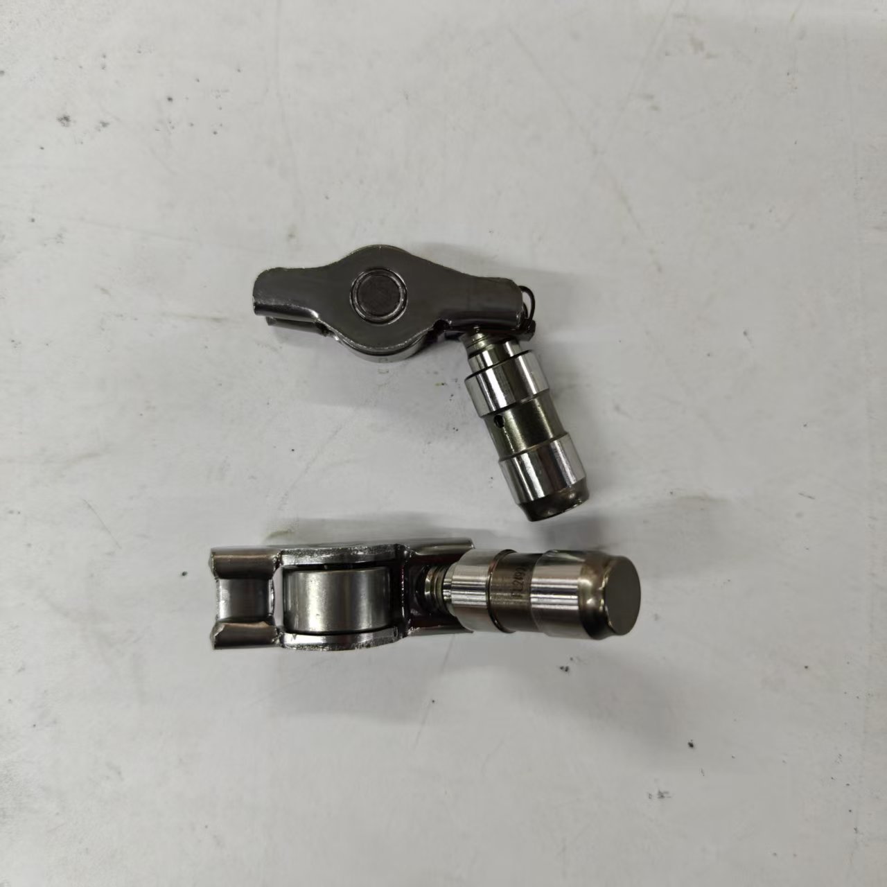 Original SAIC MAXUS LDV D20 Engine New Valve Rocker Arm C00175967