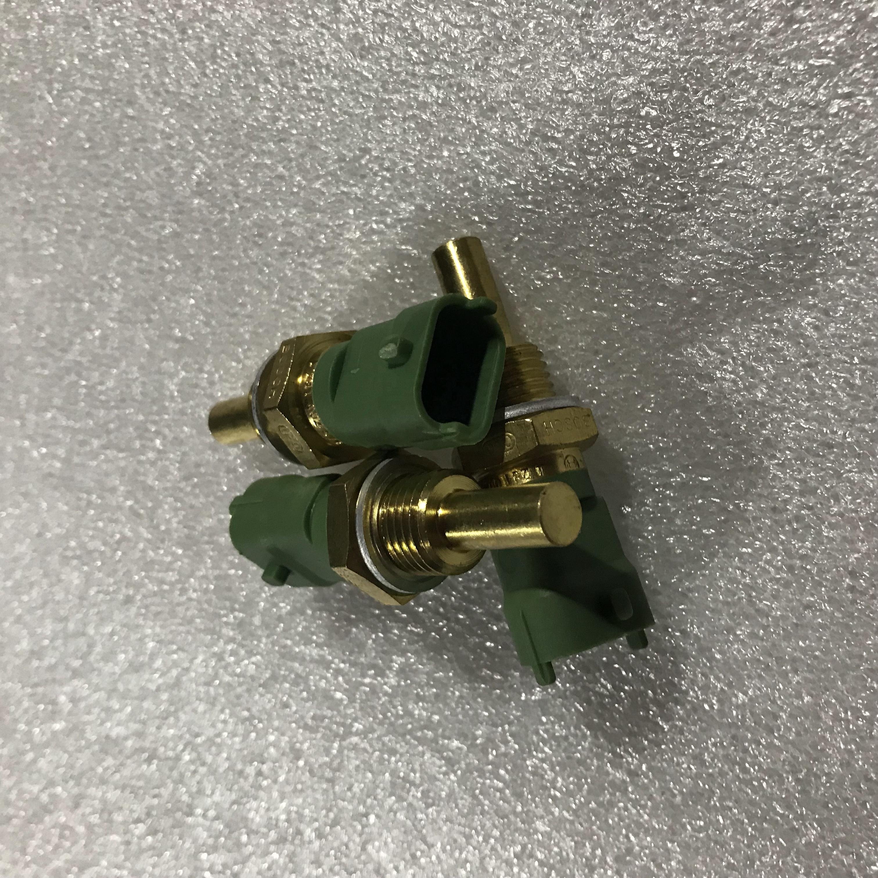 Construction Machinery ISBe Engine Water Temperature Sensor 0281002471 4897224
