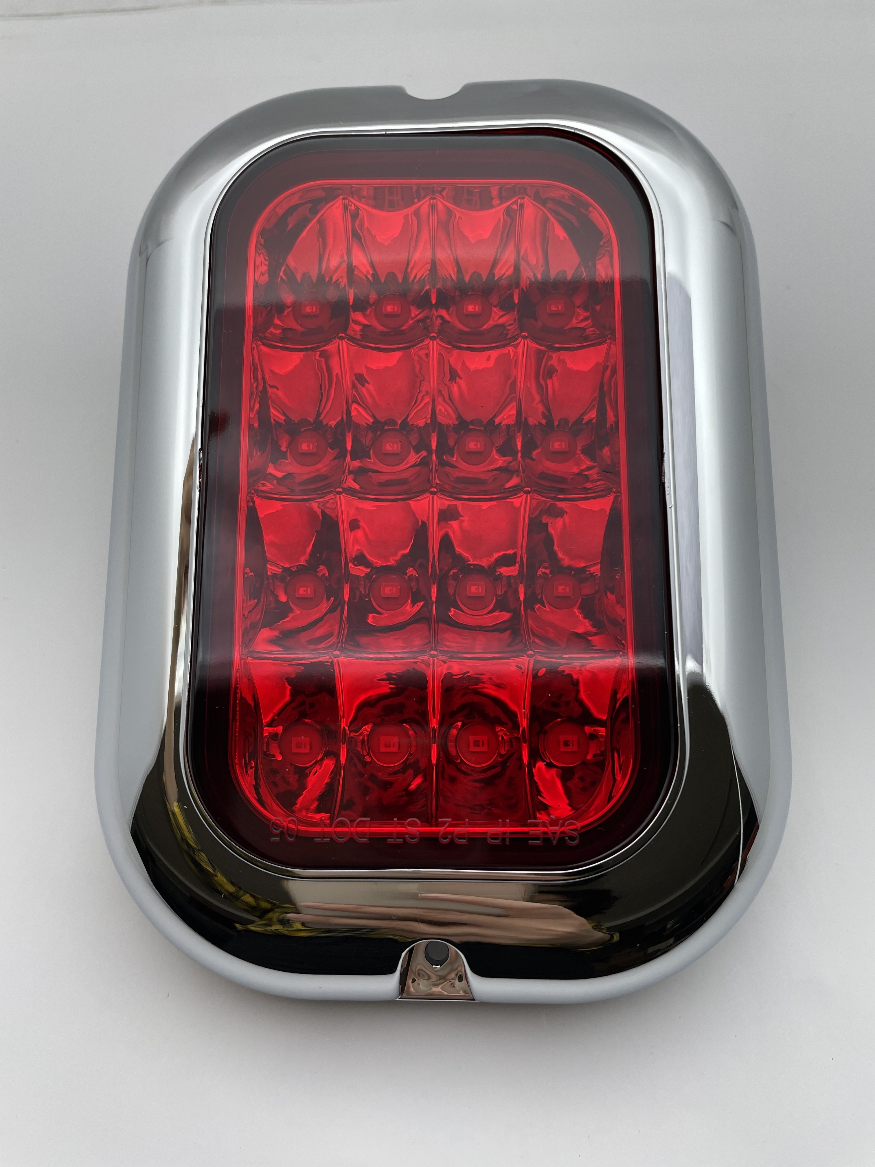 High Quality New Design Led Stop Brake Turn Running Led Lights W/chrome Bezel for Universal Truck Towing Trailer RV Bus Etc