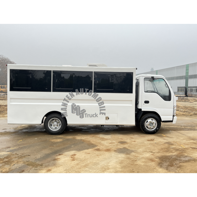 I SUZU 4X2 Mini Party Bus Customizable Seats Passenger Bus