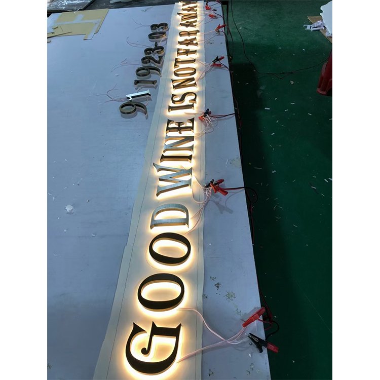 Electronic Signs Illuminated Advertising Letters Led Illuminate Customized logo Large 3D Letters