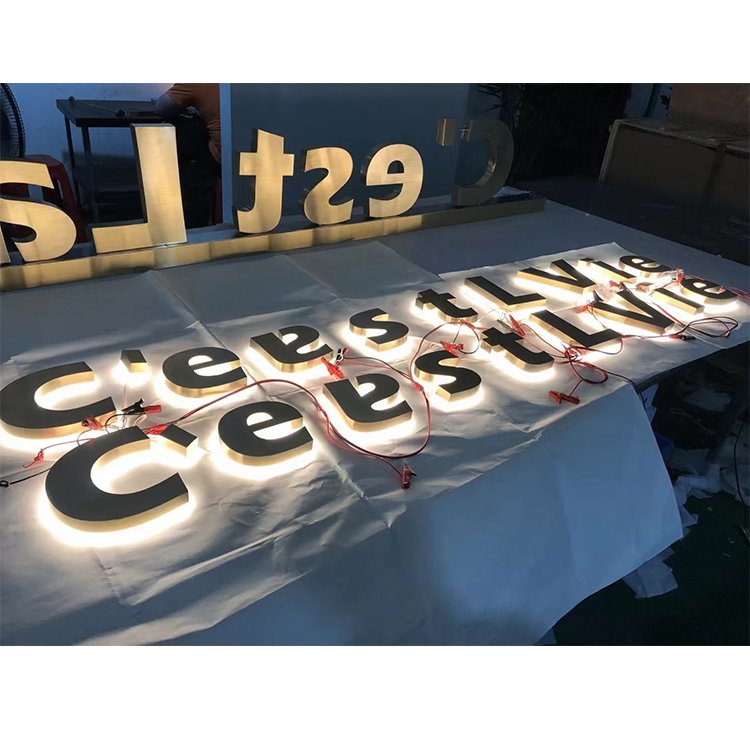 Electronic Signs Illuminated Advertising Letters Led Illuminate Customized logo Large 3D Letters