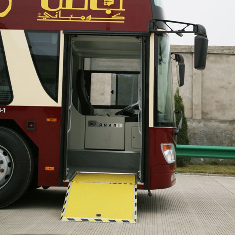 Factory Direct Supply 70seats Double-Decker Tourist Bus Diesel Fuel Luxury Tourist Coach City Bus with Wholesale Price