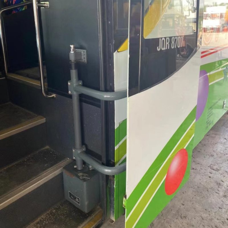 City Bus Accessories Electric Door Pump High Performance Door Rotation 45*35*23 MB-E for 12V 24V Bus Door Pump Parts