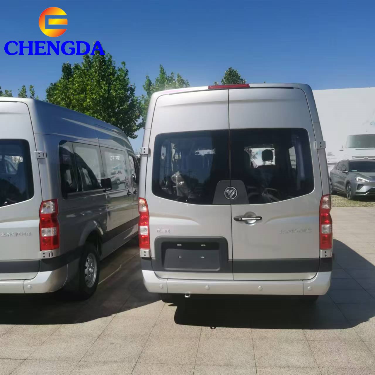 New Used Foton Mini Trucks Box Van Truck 2 3 5 Ton Automatic Manual 7 Seats Diesel Pure Electric Van Cargo Mini Bus for Sale