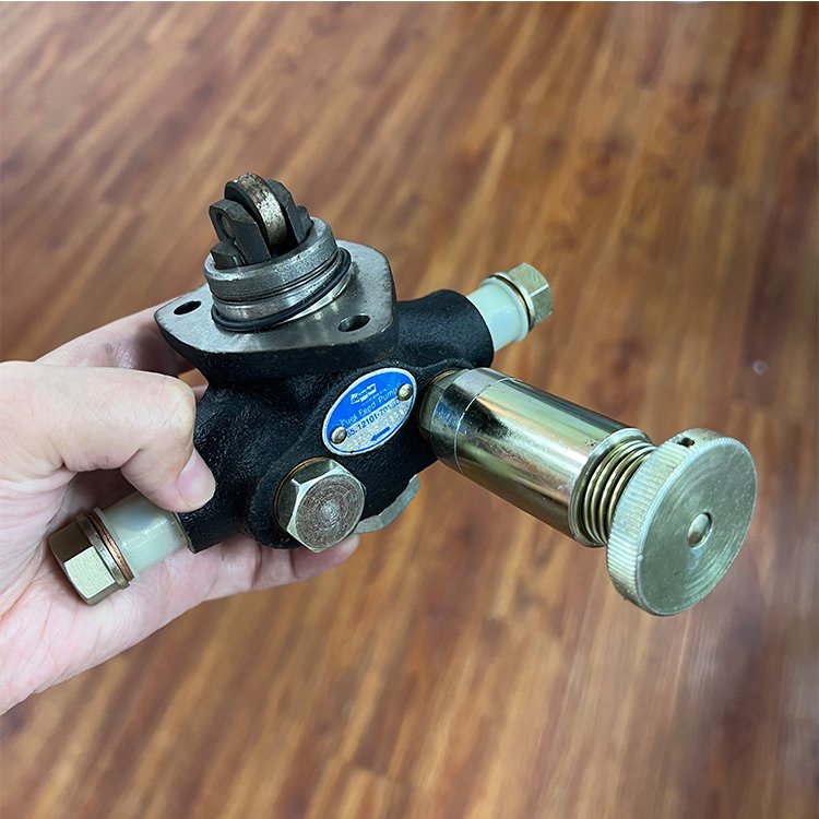 Daewoo Bus Parts Engine Parts 105220-6280 65.12101-7012 65.12101-7013 65.12101-7016 0440008099 Oil Pump for Doosan