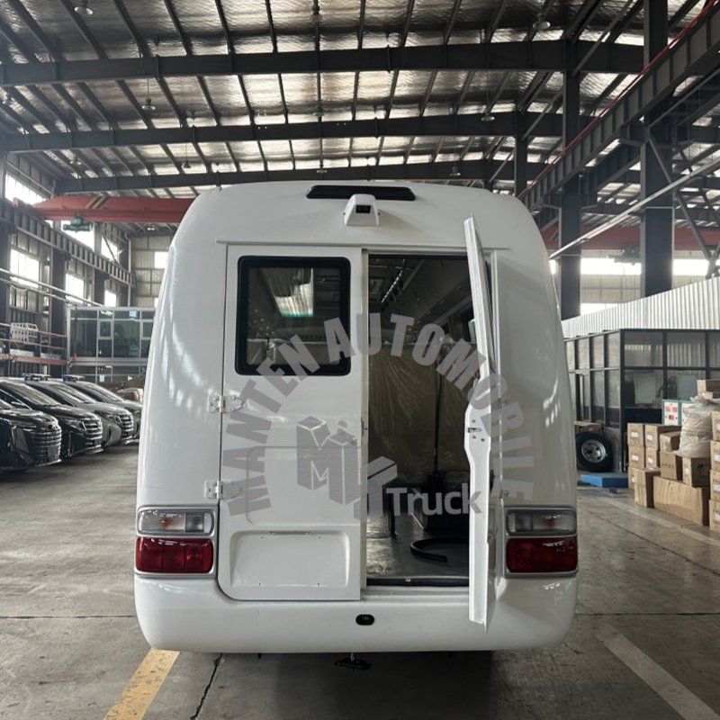 Brand New Chinese Brand Coaster Bus 17 Seaters Diesel Engine LHD/RHD Mini Bus