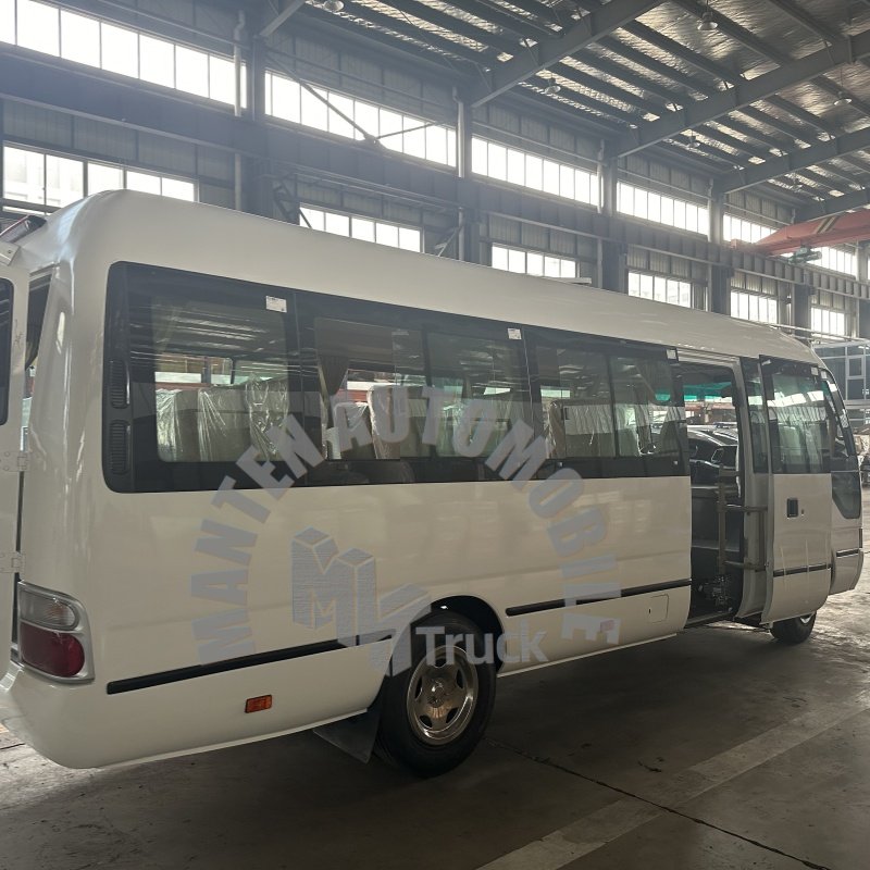 Brand New Chinese Brand Coaster Bus 17 Seaters Diesel Engine LHD/RHD Mini Bus