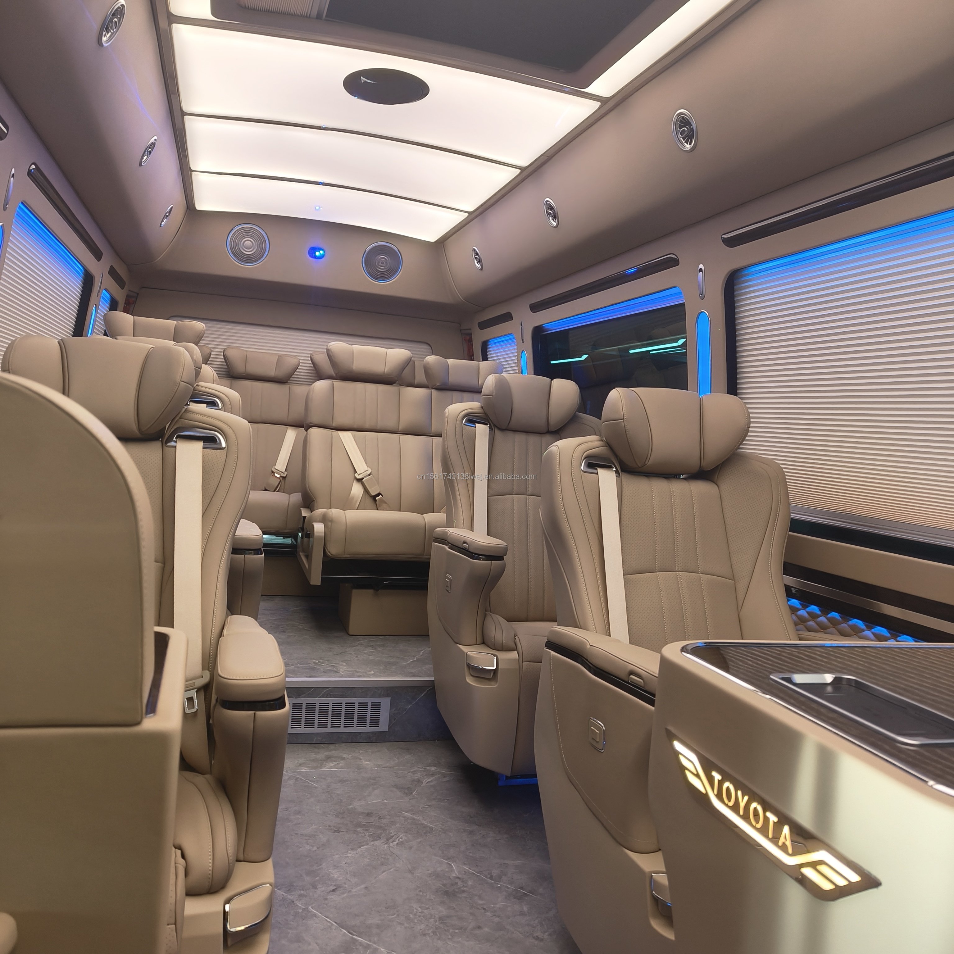 High Quality Japan Used Toyota Coaster Bus Modifiable Vehicle 12 Passengers Original Good Condition Sale Minibus in Cheap Price