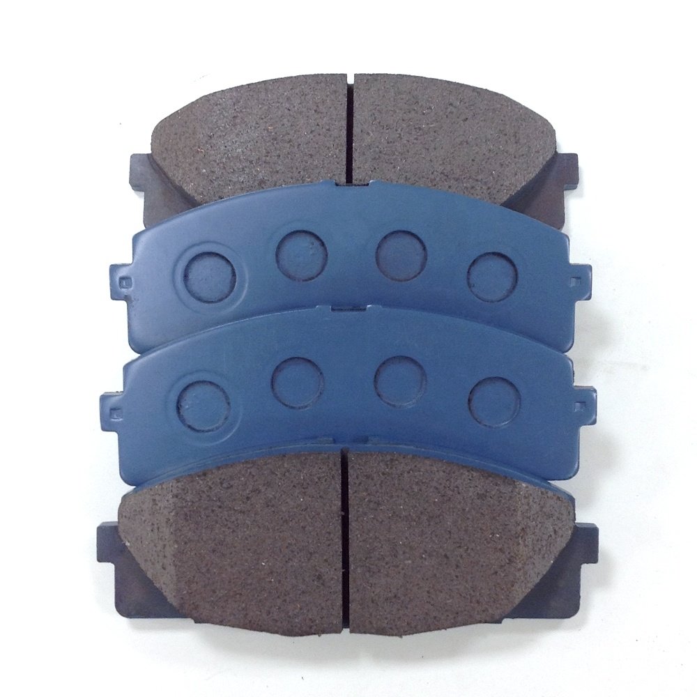 OEM 04465-26421 04465-26420 Manufacturer Best Price Front Auto Brake Pad for Toyota HIACE V Box 2004