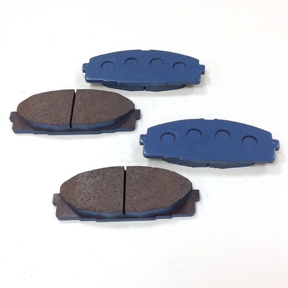 OEM 04465-26421 04465-26420 Manufacturer Best Price Front Auto Brake Pad for Toyota HIACE V Box 2004