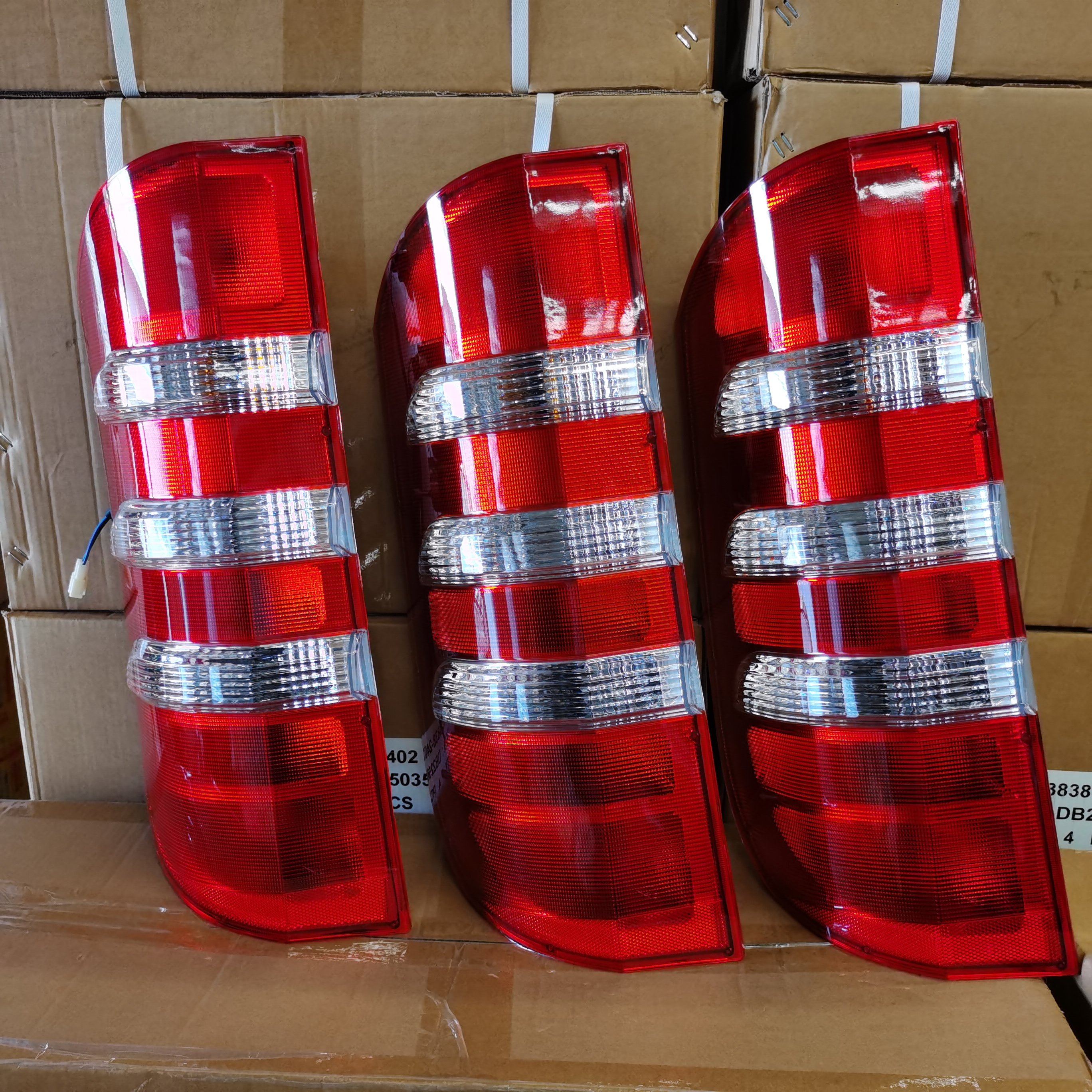 24V Bus LED Rear Tail Lamp Brake Turn Signal Lights for Kinglong Zhongtong Yutong Bus