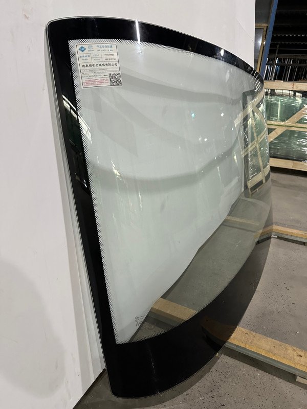Reliable Reputation Auto Glass Windshields Cars Custom Car Windshield for HIGER6125 Down Bus Windshield 1065