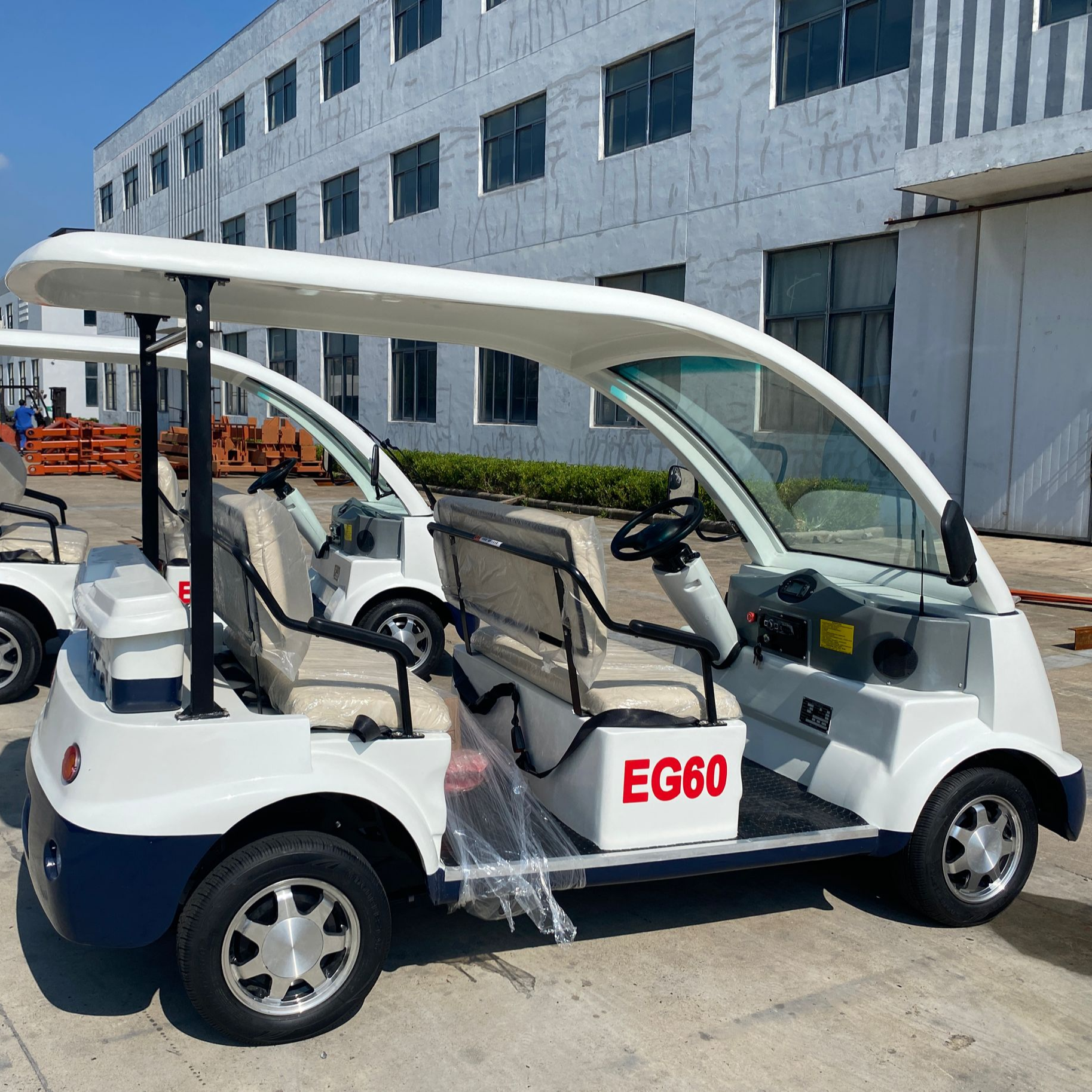 Classic Style Electric Sightseeing Bus Is Popular Electric Shuttle Bus
