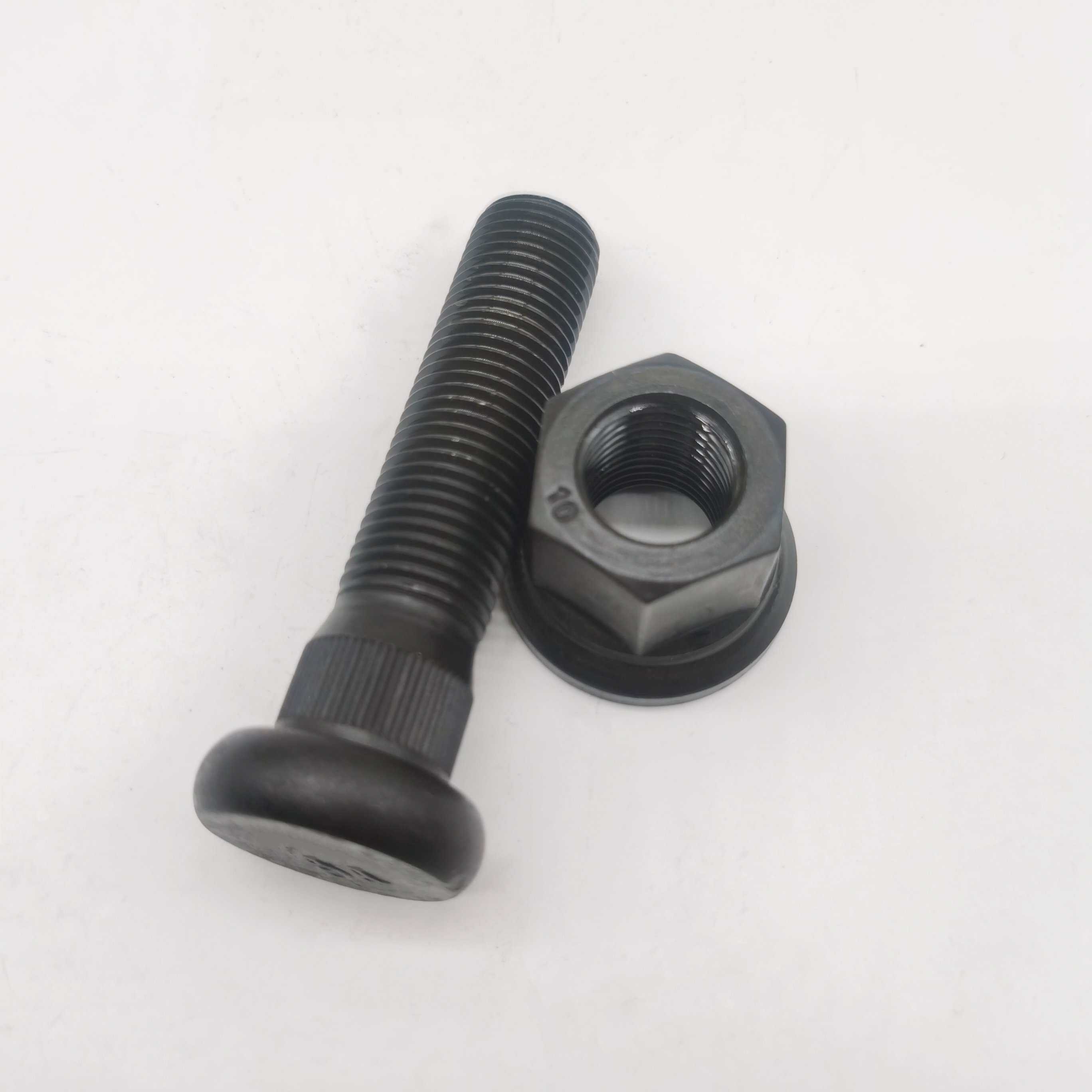Sca Nia Truck 7/8"-11unf*96mm Rear Wheel Hub Bolt