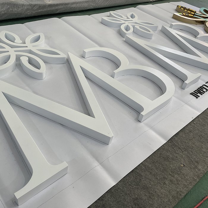 Custom White Acrylic Wall Logo Sign 3D Design for Indoor Outdoor Advertising for Store Walls Decorations with Red Light Effect