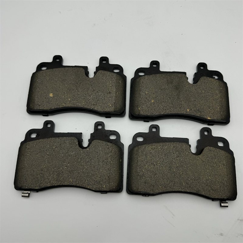 VKZ D1325 Ceramic Brake Pad Semi-Metallic Brake Pad Auto Parts for Toyota D2251 BP21516 04465-26420