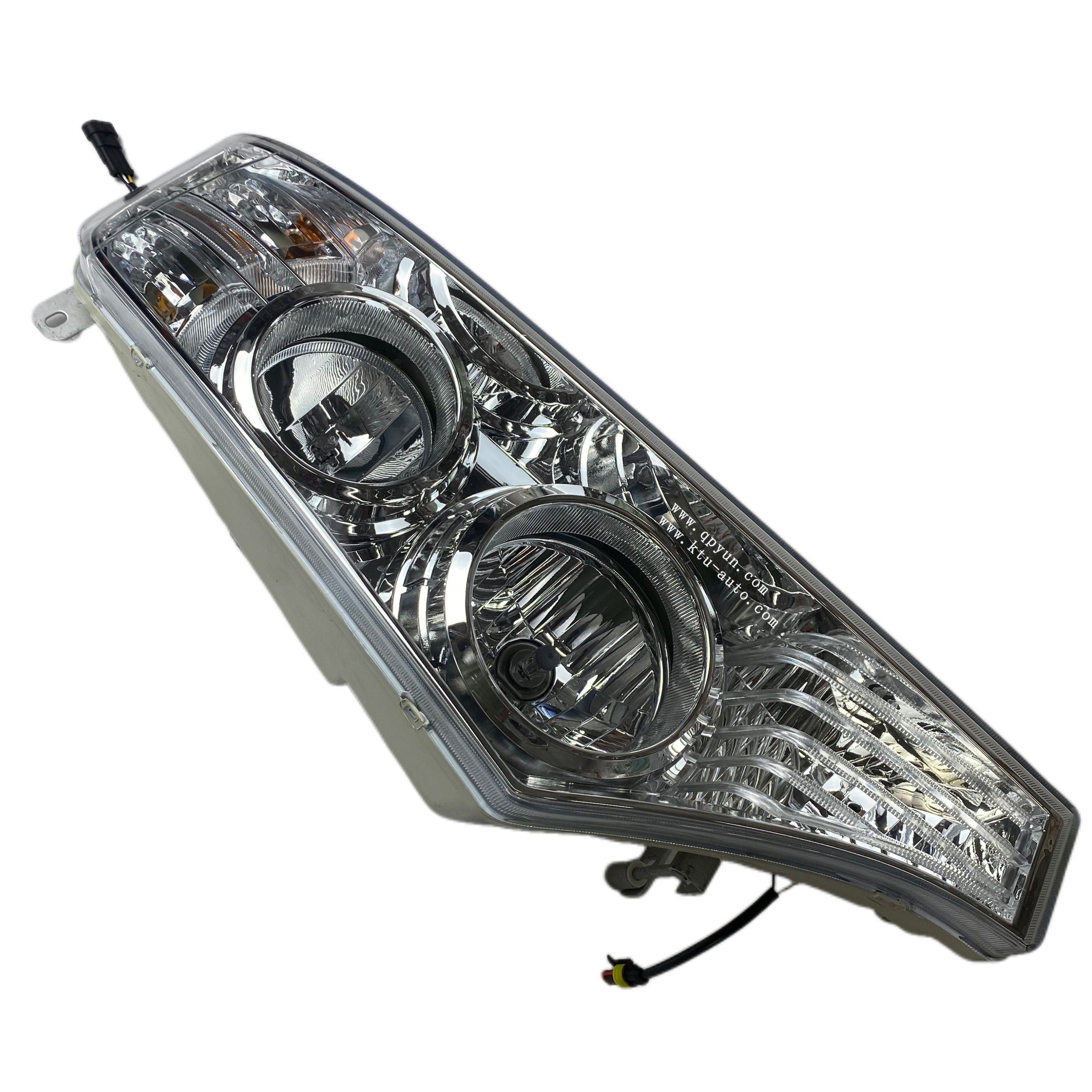 Bus Parts for Chinese City Bus Lights Clutch Lamp Pump Body Engine Parts