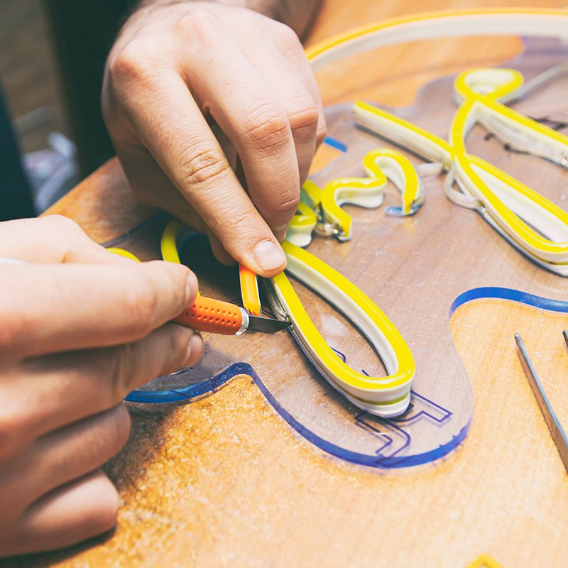 Hot Dog Neon Sign