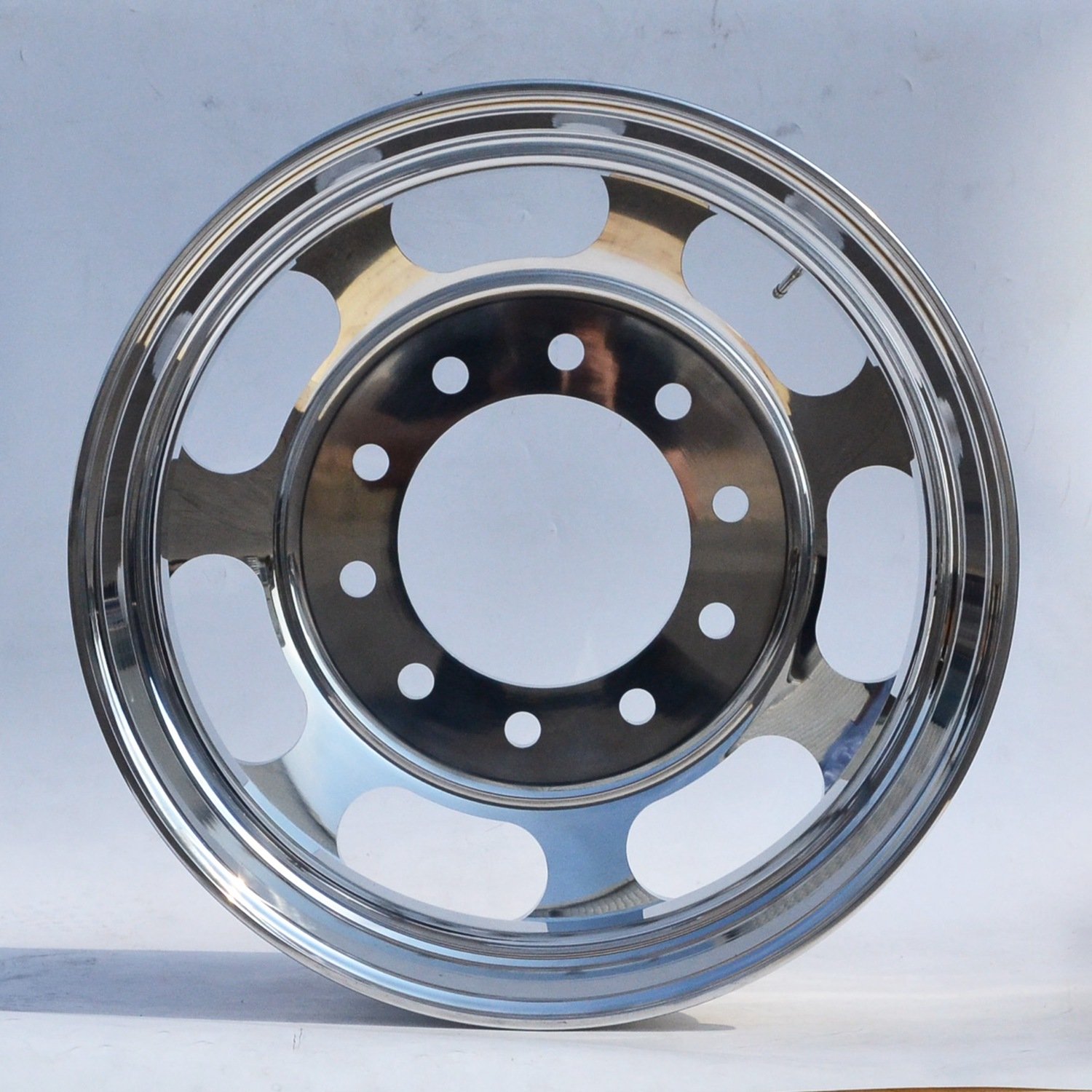 6061 Truck Wheel Rims 24.5'' Factory Aluminum Wheels for Heavy Duty Trucks Light Wheel