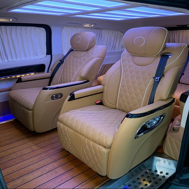 China Customized Luxury Production Line Aero Seat for Mercedes Benz Vito Caravan Car Seat for Benz Vito Driver Seat