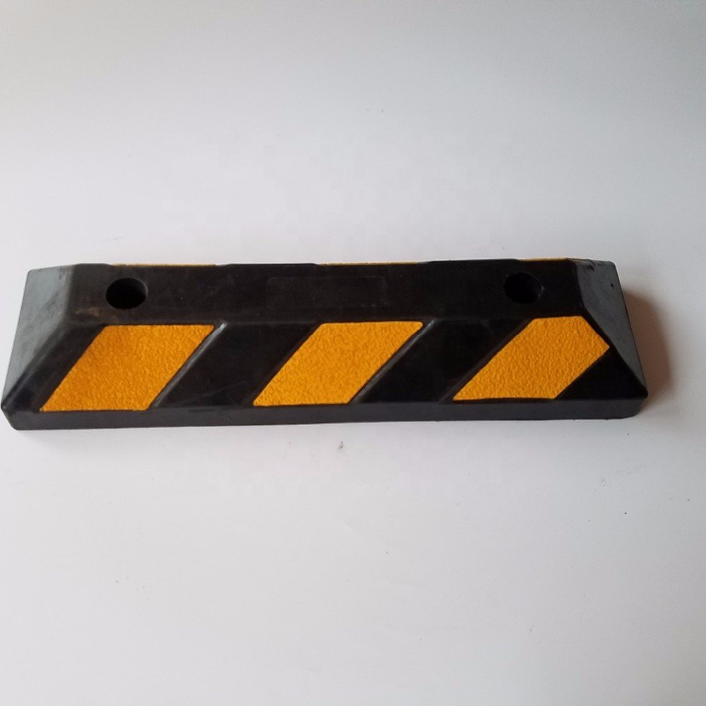 Low Price Sale Removable Road Traffic Rubber Parking Wheel Stopper