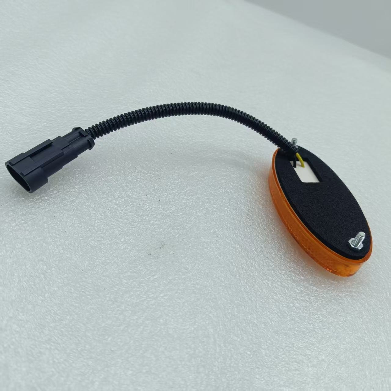 High Quality Side Marker Lamp for Yutong Zhongtong Jinlong Haiger Bus Spare Parts Car Light Accessories