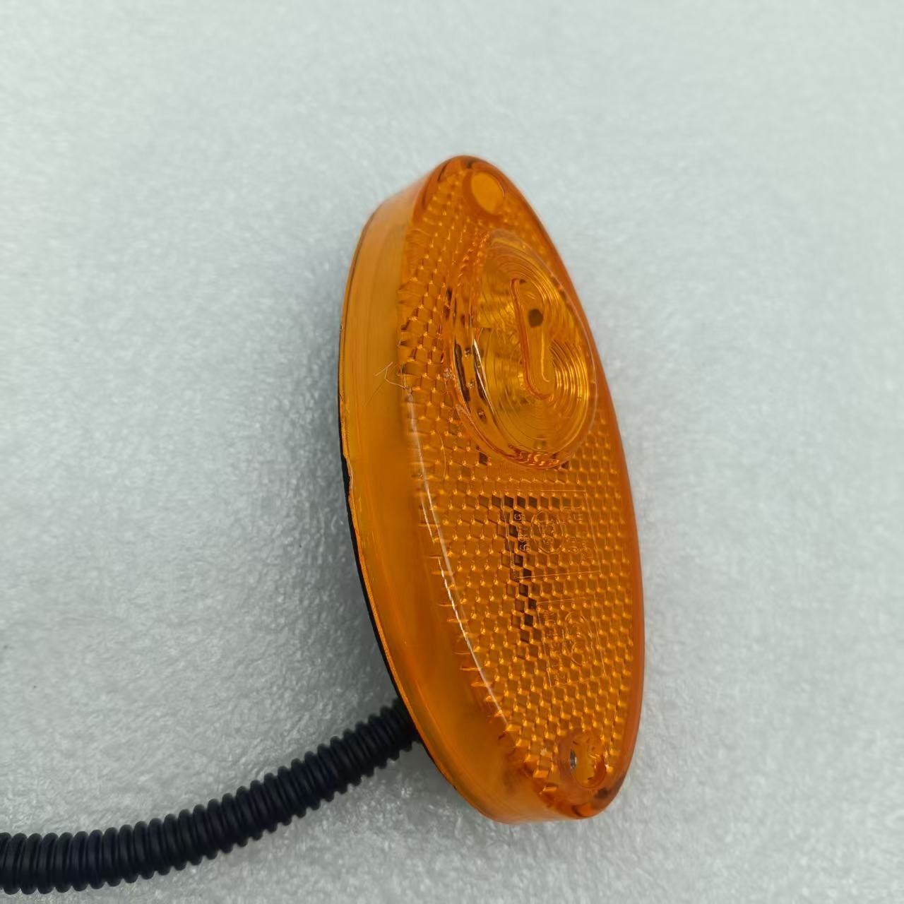 High Quality Side Marker Lamp for Yutong Zhongtong Jinlong Haiger Bus Spare Parts Car Light Accessories