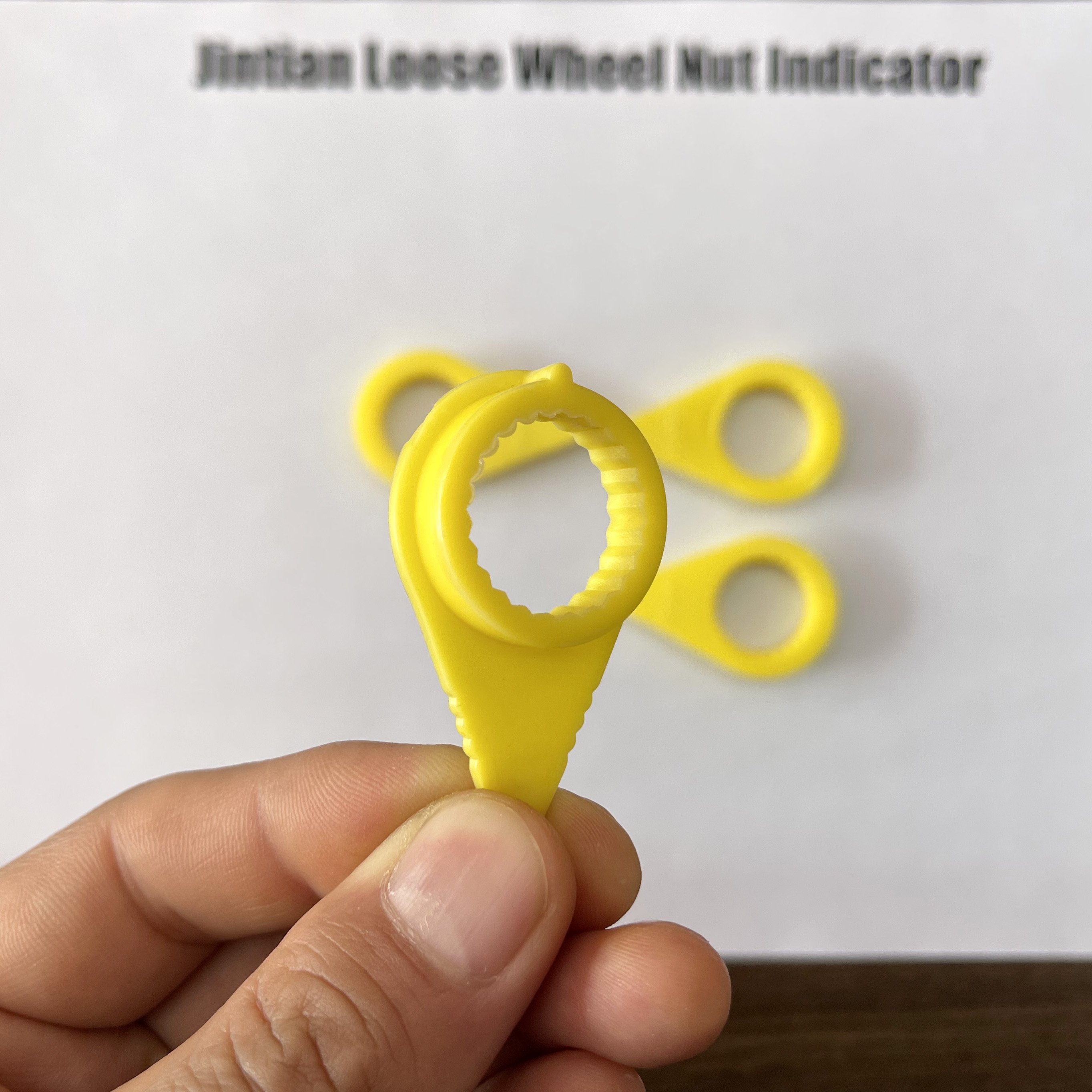 Universal Loose Wheel Nut Indicators Plastic Nut Indicator 17mm to 41mm for Car Bus Truck Lorry