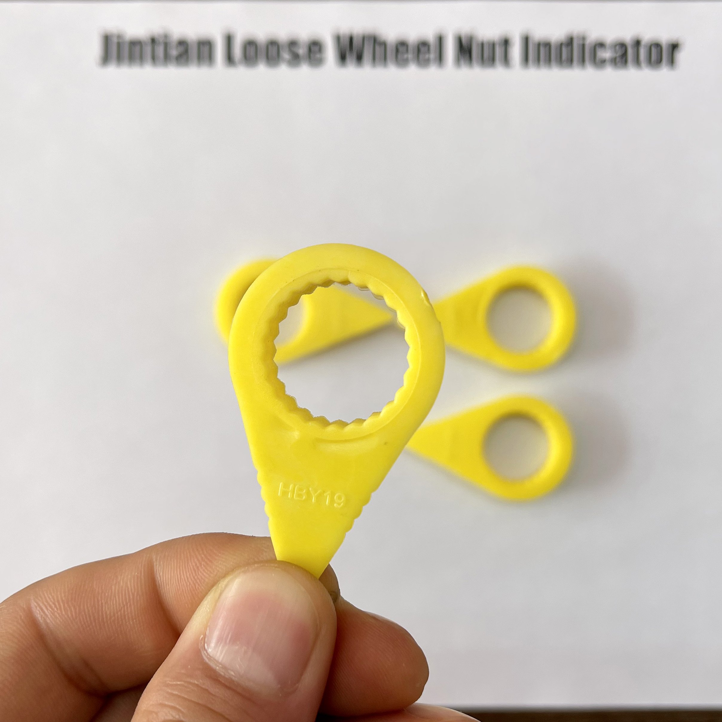Universal Loose Wheel Nut Indicators Plastic Nut Indicator 17mm to 41mm for Car Bus Truck Lorry