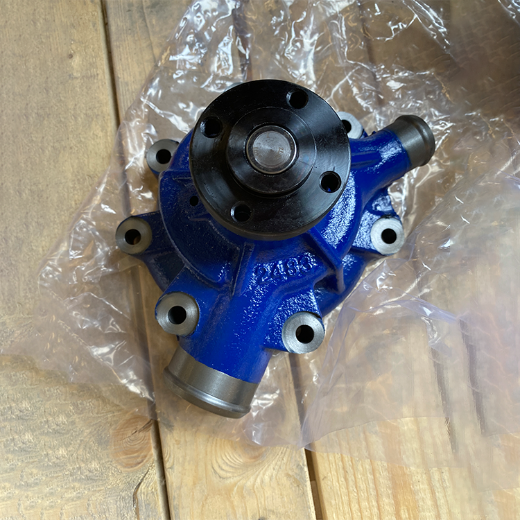 OEM Parts Weichai Engine Parts Golden Dragon Bus Spare Parts Water Pump