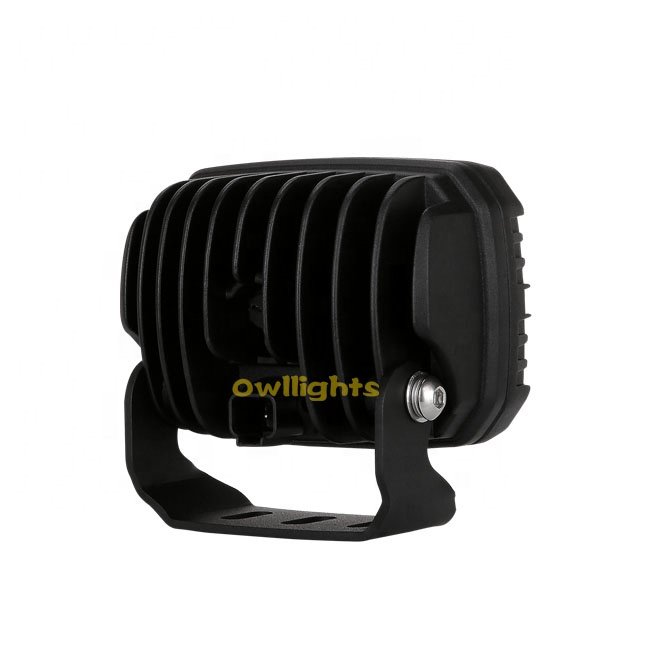 High Bright 5400lm 5inch 60W Trailer Vehicle Led Work Light 60w Car Offroad Driving Light for Truck