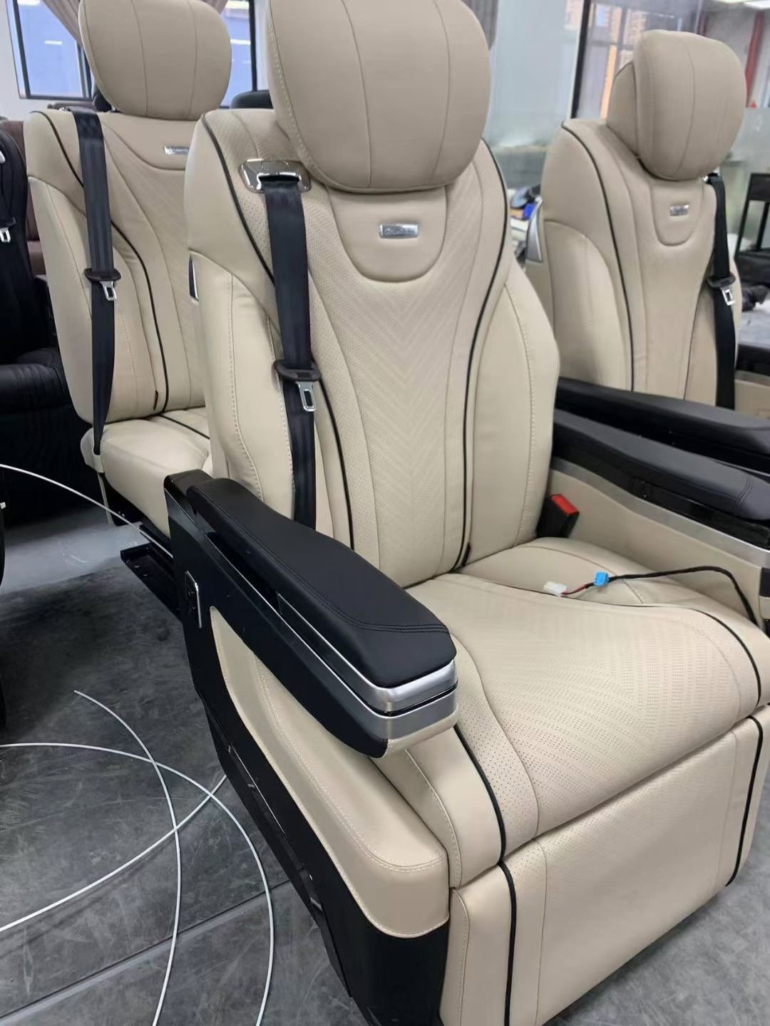 Luxury Van Sprinter VIP Seat Auto V Class W447 OEM V260 Van Seat Luxury Seats for Benz V-class VITO V250 V260