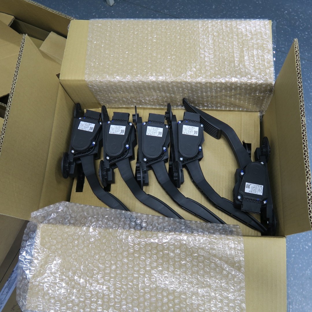 Electric Accelerator Pedal J-DS93(QA) Accelerator Pedal
