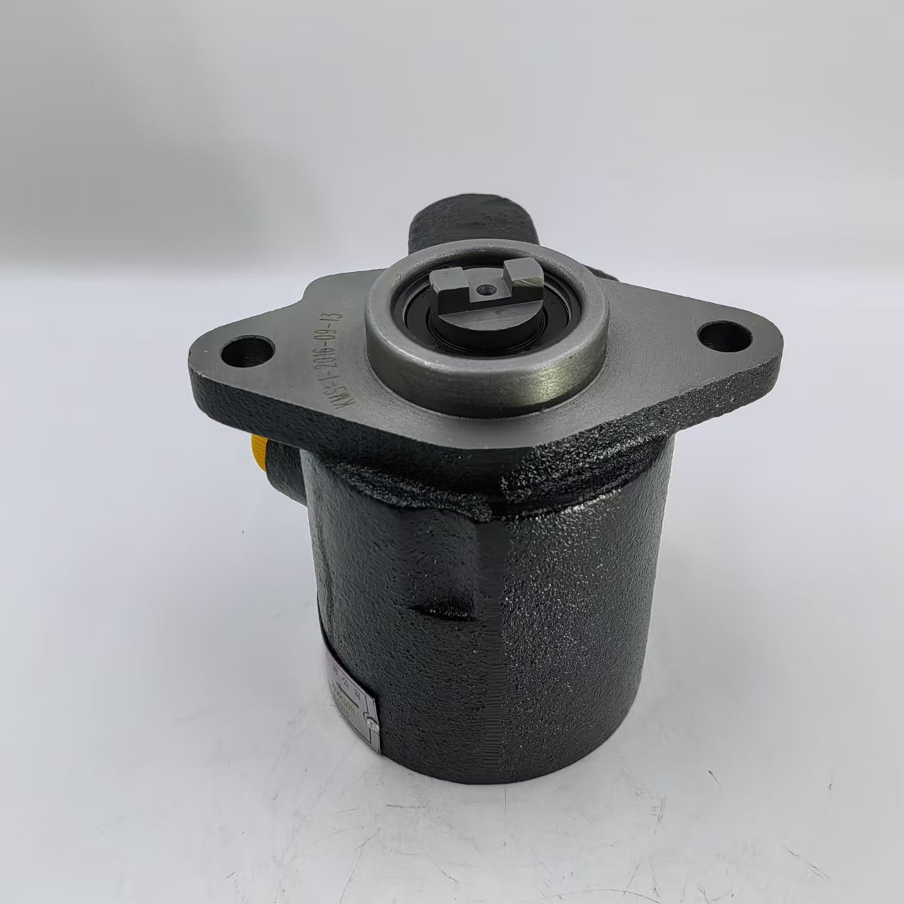 High Quality C5472400 Truck and Bus Accessories Hydraulic Power Steering Pump Made in China
