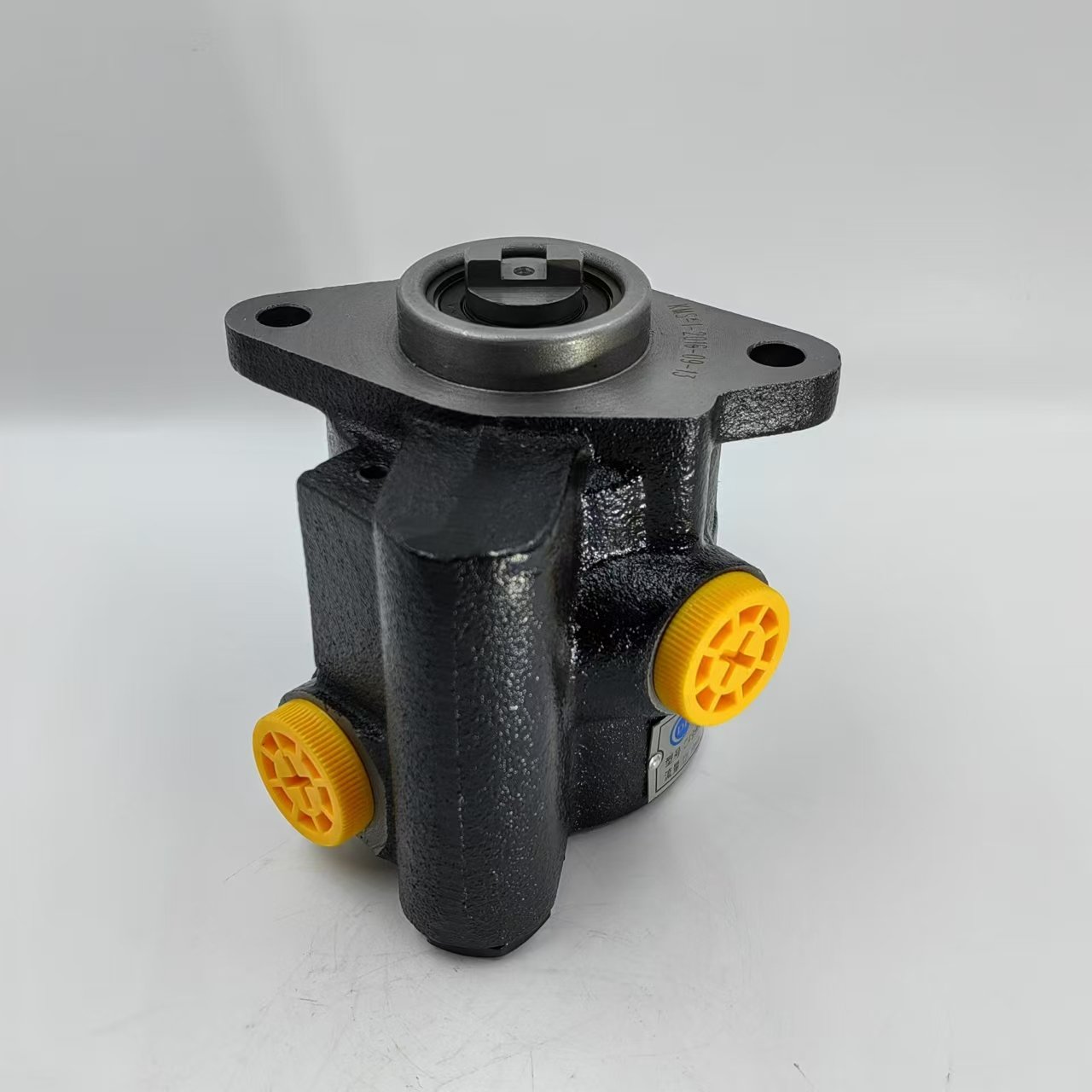 High Quality C5472400 Truck and Bus Accessories Hydraulic Power Steering Pump Made in China