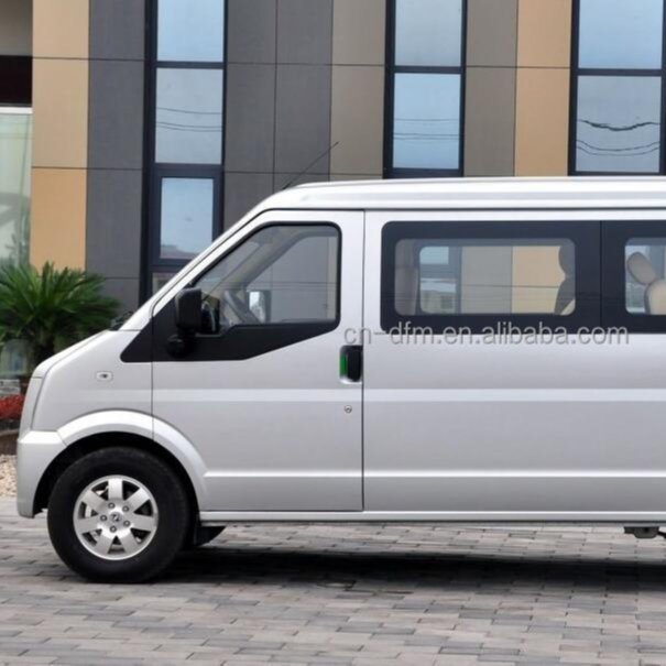 Euro 5 Dongfeng 4x2 Well-being C37 Passenger Van 9 Seats Mini Bus Mini Van for Sale